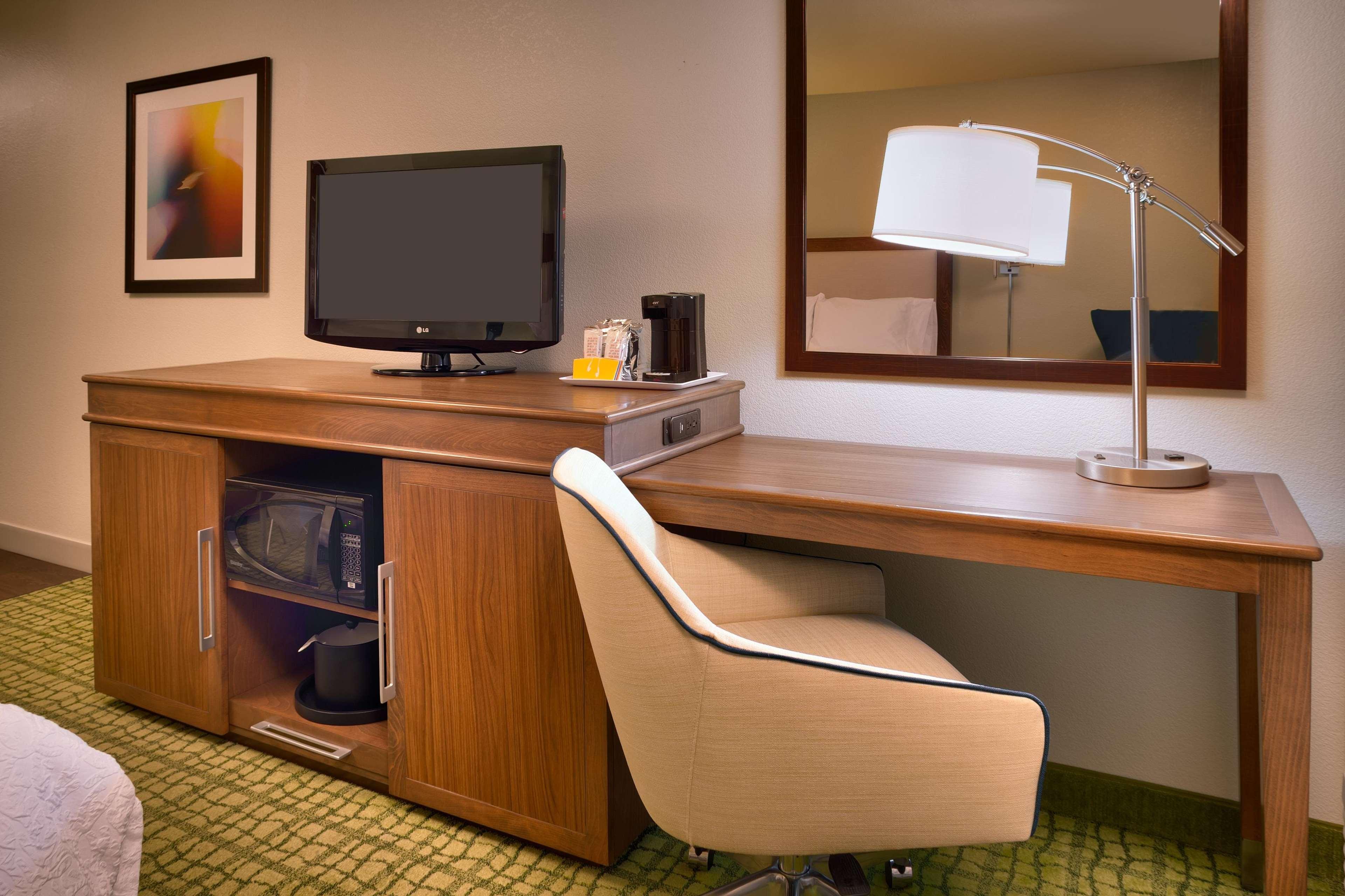 Hampton Inn By Hilton Irvine East - Lake Forest Exterior foto