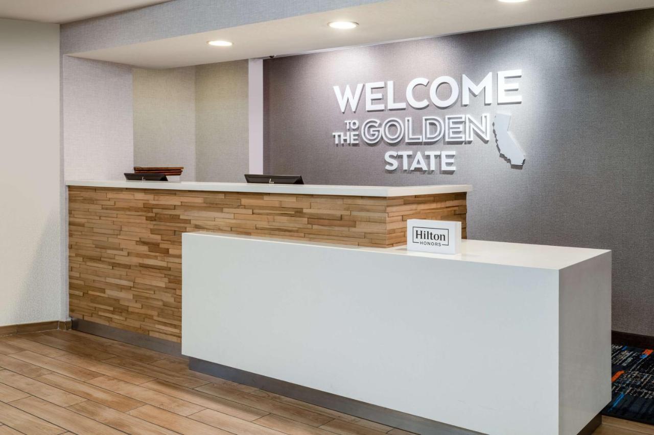 Hampton Inn By Hilton Irvine East - Lake Forest Exterior foto